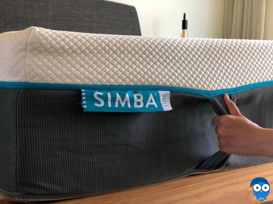 Simba Hybrid Luxe mattress handles